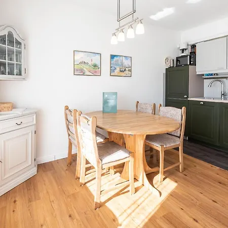 Apartment Haus Nordseegruss_ App_ 2